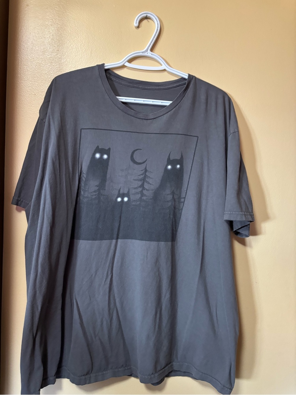 Gray Graphic Tee with Night Forest Cat Design
